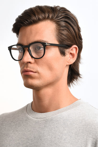 Designer Men David Beckham Eyeglasses: 1072 - Black- SpecSMART Eye Clinic (Diagonal Face View)